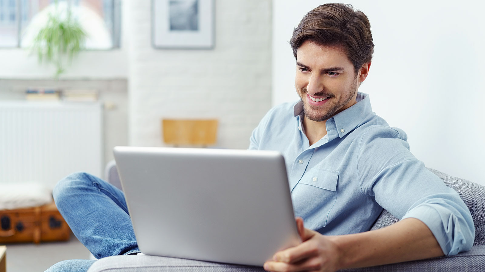 Full-Stack Developer (React & Node.js) – SaaS Web Applications